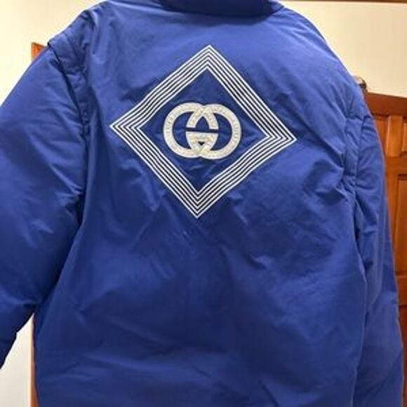 Men's Gucci, detachable sleeve puffer jacket size 54 made in Italy - Picture 12 of 14